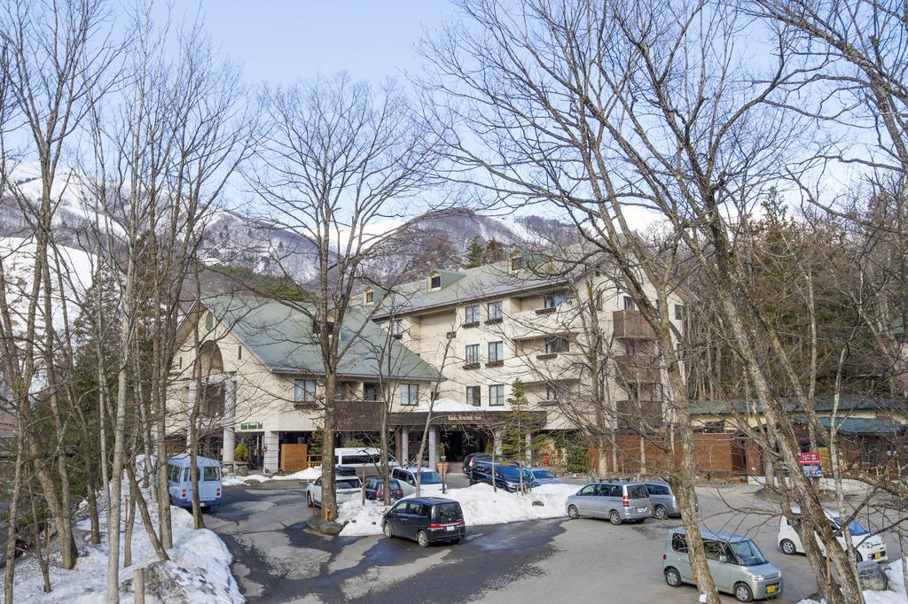 Hakuba Mominoki Hotel Exteriör bild